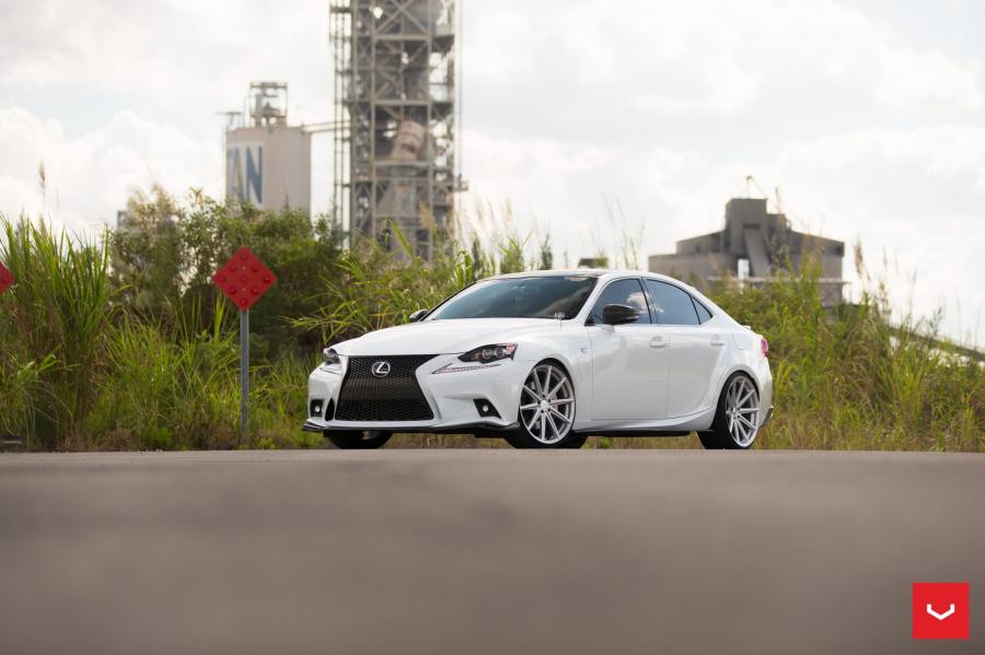  Lexus IS F on Vossen Wheels (VFS-10) 2017 года  (фото 39 из 72)